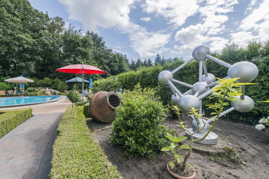 B&B Casa Roman & Vakantiewoning Voor 1 Pers Tot Max 32 Personen Zonhoven Esterno foto